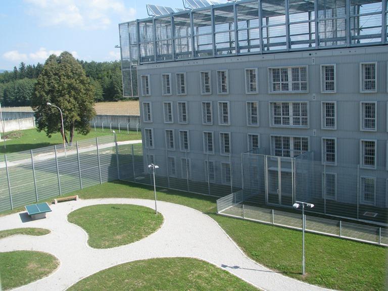 Zapor v Mariboru.